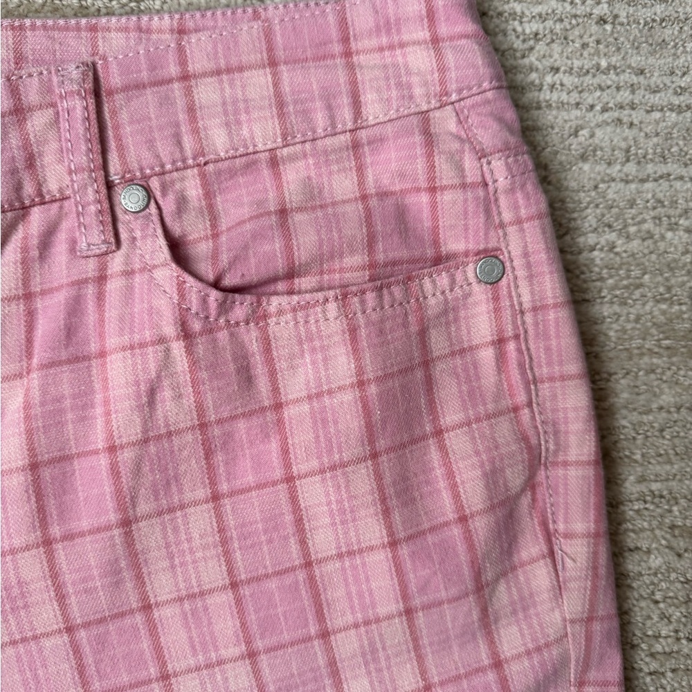 Bandolino Pink Flat Front Shorts with Plaid Pattern - Picture 4 of 7